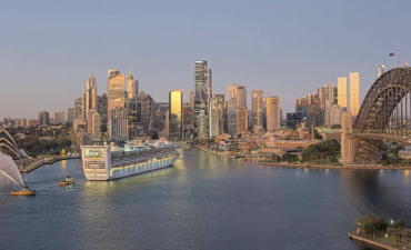 Carnival Splendor arrives in Sydney this week